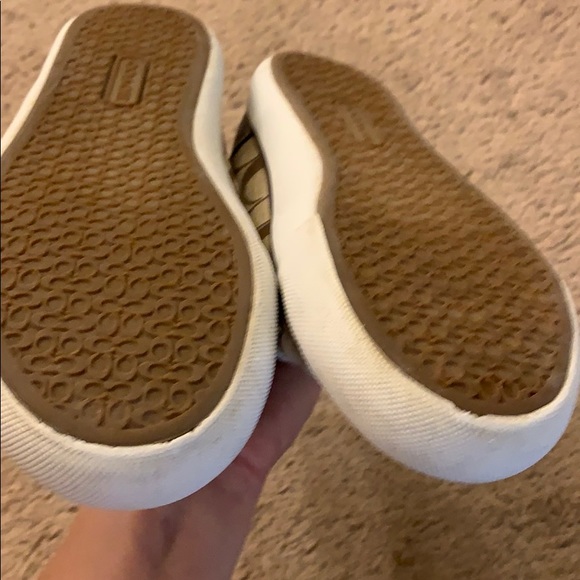 Coach Barrett Sneakers. Size 7 - Picture 5 of 8